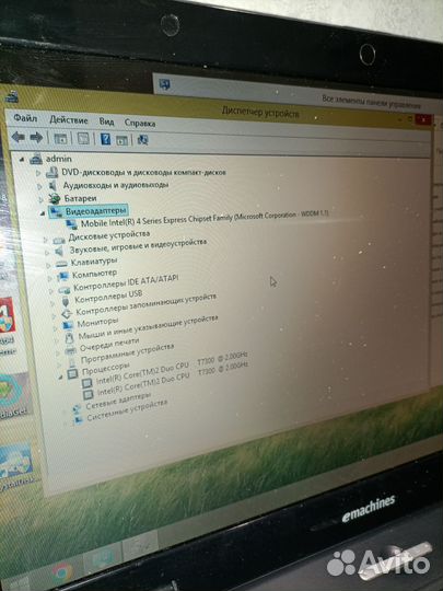 Ноутбук emachines е525