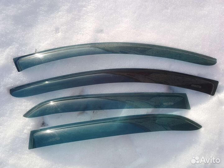 Дефлекторы боковых окон Renault Logan 2/Sandero 2