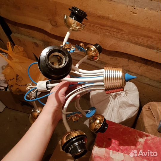 Новый Светильник потолочный 5 рожков