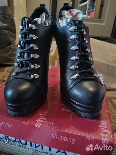 Ботинки, ботильоны, полусапоги