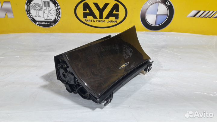 Пепельница Mercedes W211