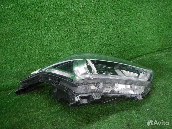 Фара правая Hyundai Creta