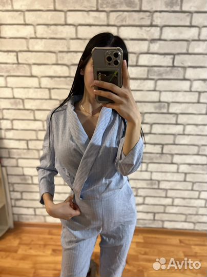 Комбинезон женский