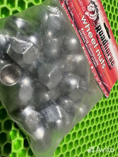 Стальные гайки М12х1.5 круглые, хром