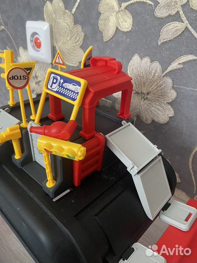 Пожарная станция/ парковка