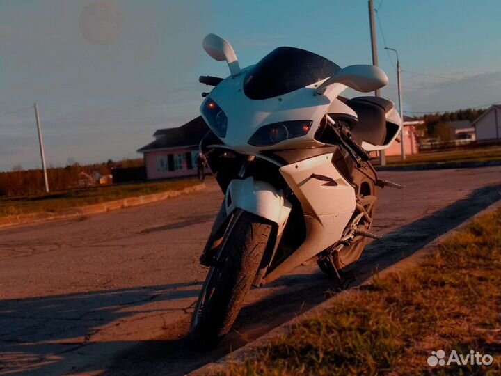 Minsk Megelli R250