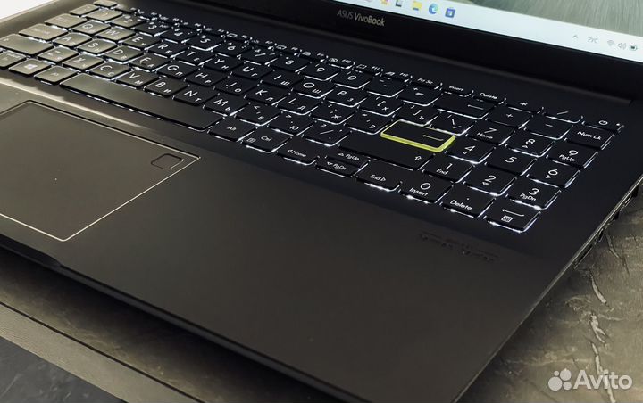 Мощный Asus i5-1135G7/8 GB/SSD 512/IPS Full HD