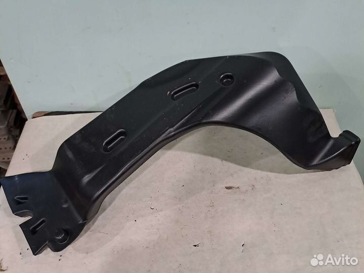 Воздуховод отопителя правый Skoda Octavia A7
