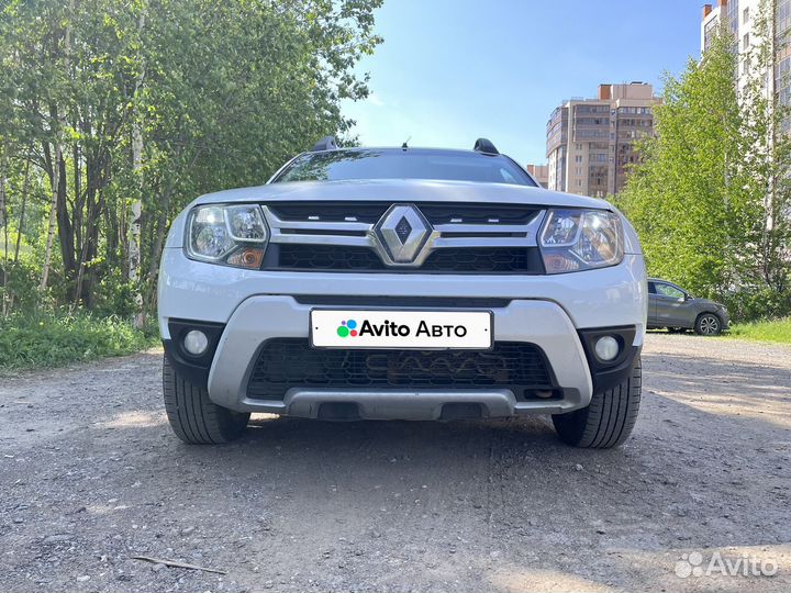 Renault Duster 2.0 AT, 2016, 150 000 км