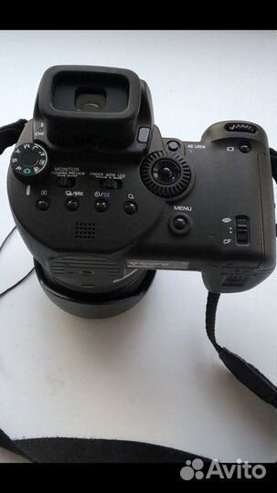 Sony Cyber-Shot DSC-R1