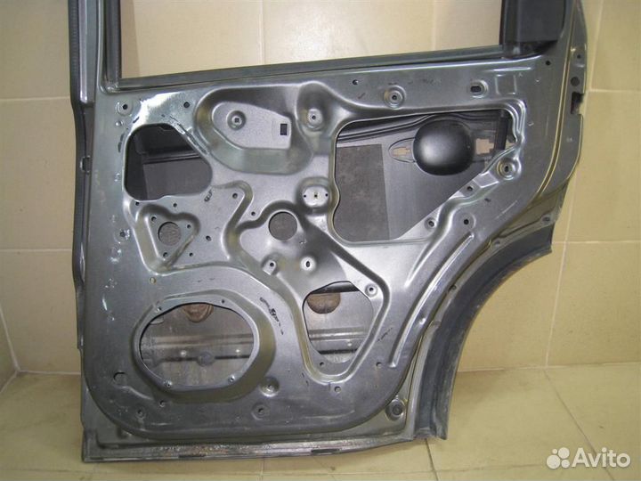 Дверь задняя правая Ford Maverick TM1 2005