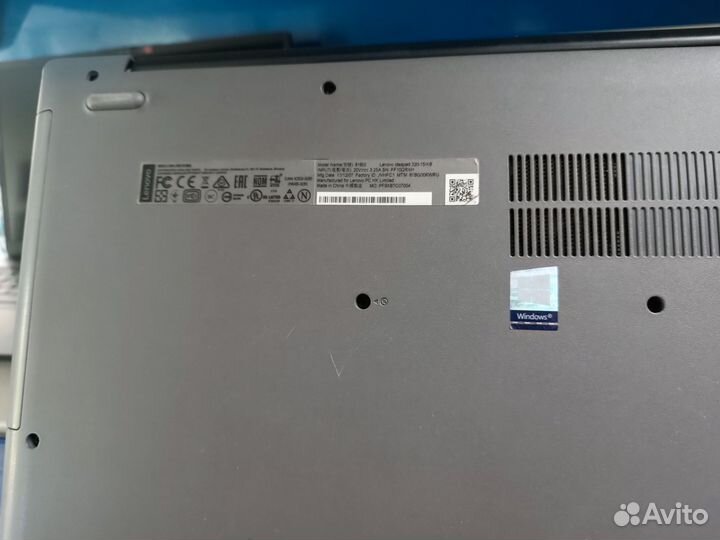 Ноутбук lenovo