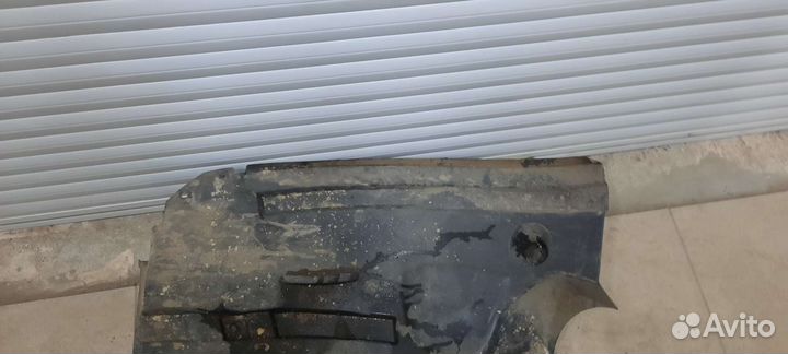 Локер пер. П. Mercedes-Benz GLK X204/2010