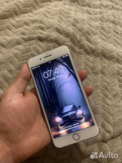 Телефон iPhone 7 plus