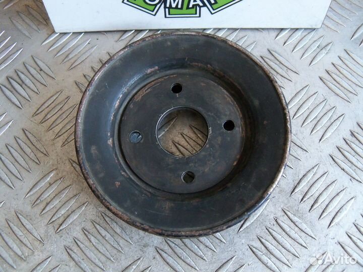 Шкив помпы Nissan Patrol K160 / K260 2.8 92г