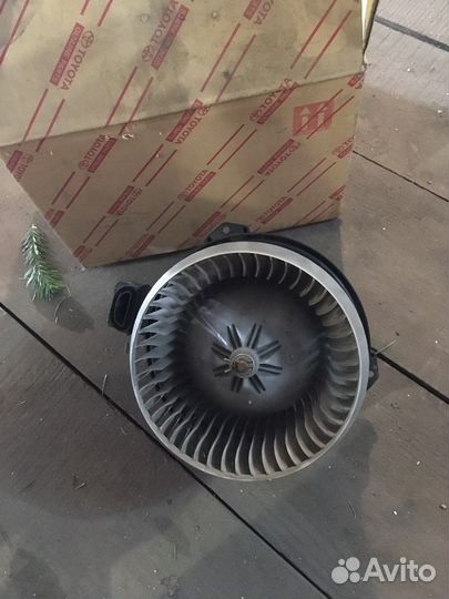 Моторчик отопителя салона Тойота prado 120