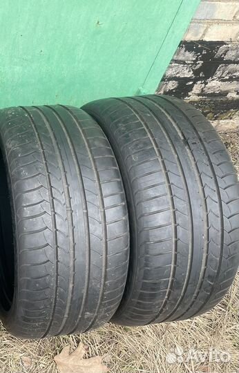 Goodyear EfficientGrip 245/45 R19 и 275/40 R19 101Y