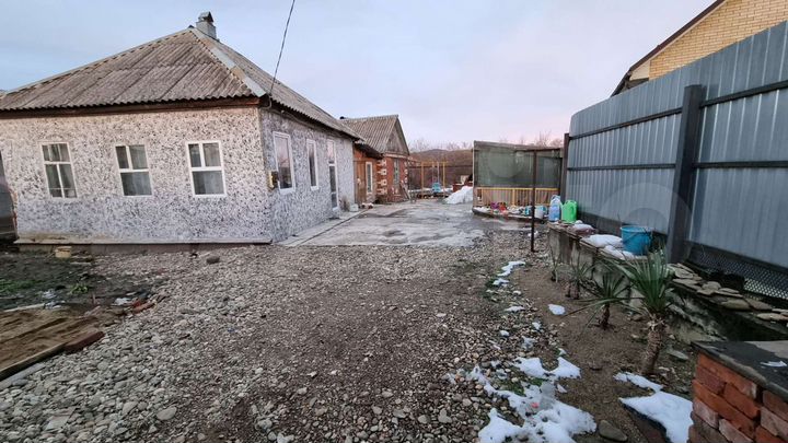 Дом 40 м² на участке 8 сот.