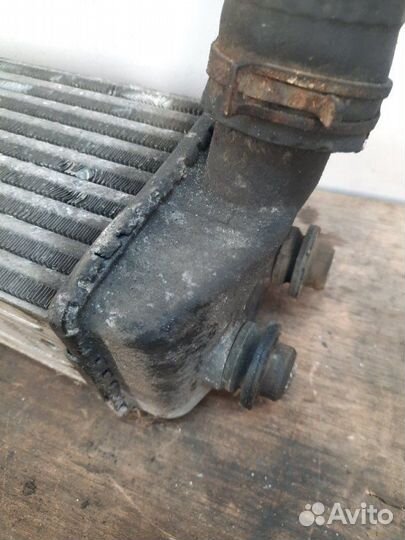 Интеркулер Kia Venga хэтчбэк 5 дв. 1.4 D4FC 2011