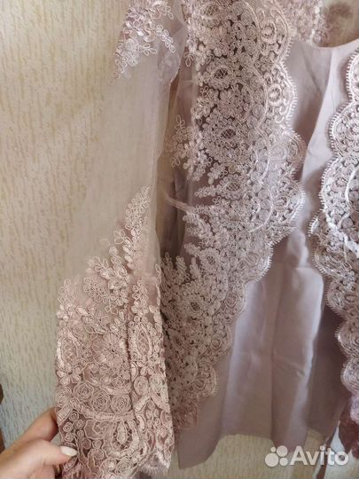 Вечернее платье