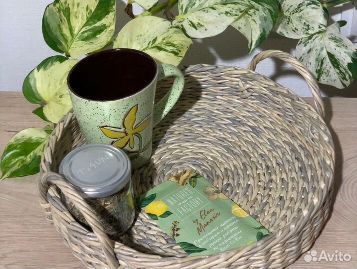 Плетеный поднос