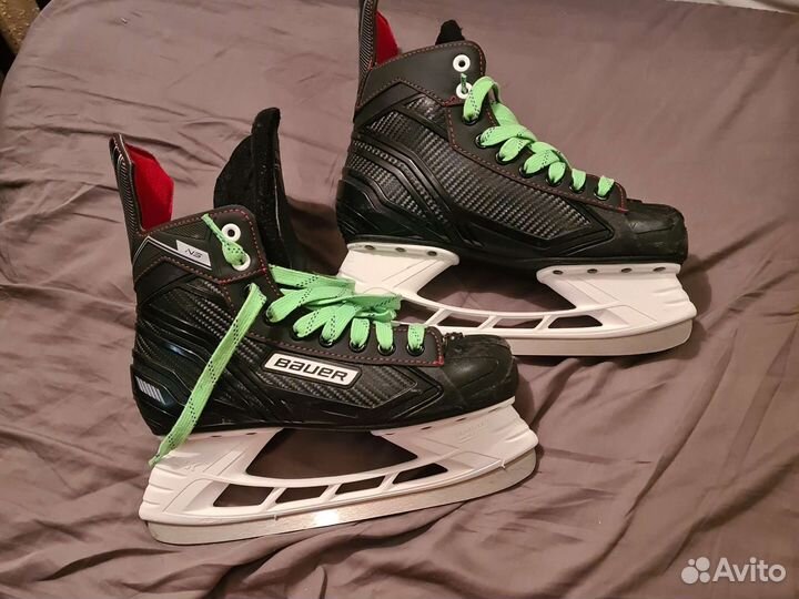Хоккейные коньки bauer LightSpeed 38 размер