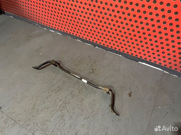 Стабилизатор поперечной устойчивости задний