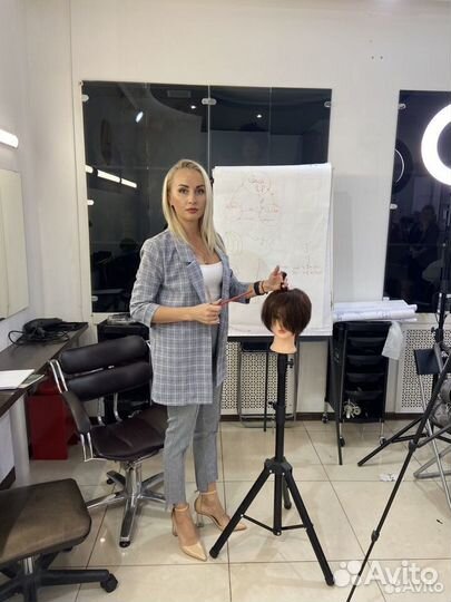 Мастер 5 -разряда колорист парикмахер-Универсал