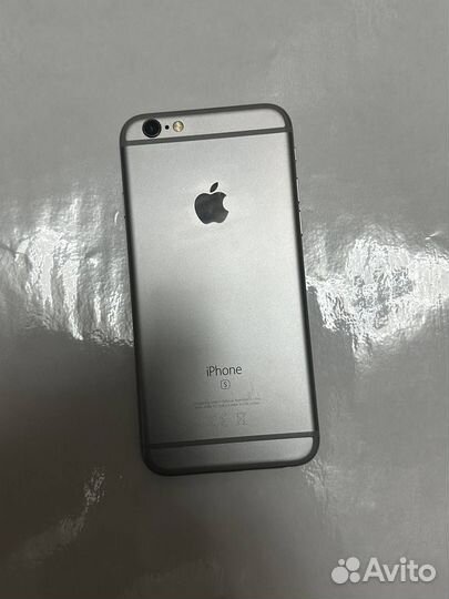 iPhone 6S, 64 ГБ