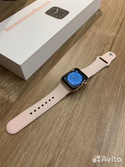 Часы apple Watch 5 40 mm