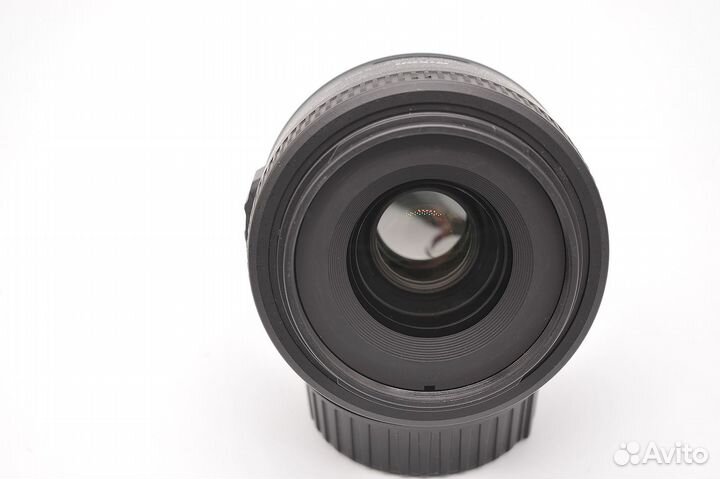 Nikkor AF-S 35 1.8 G DX SWM