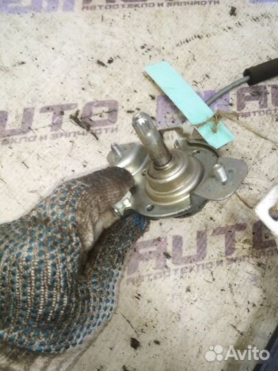 Стеклоподъемник передний правый Хендай Акцент