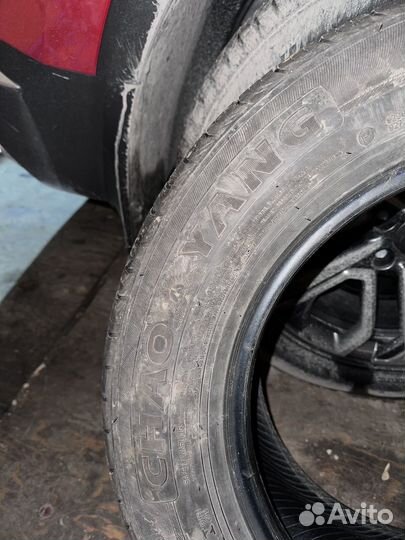 Chaoyang SU318A 215/65 R16 98H