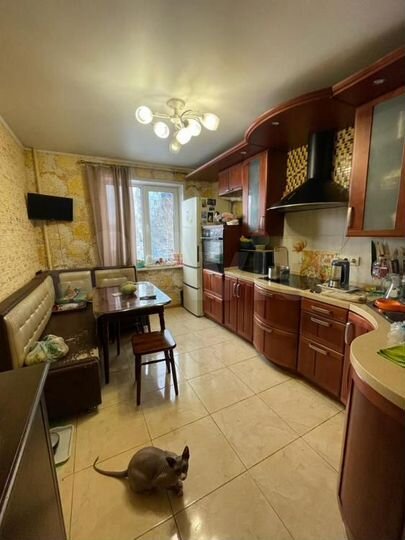 3-к. квартира, 71,5 м², 4/14 эт.