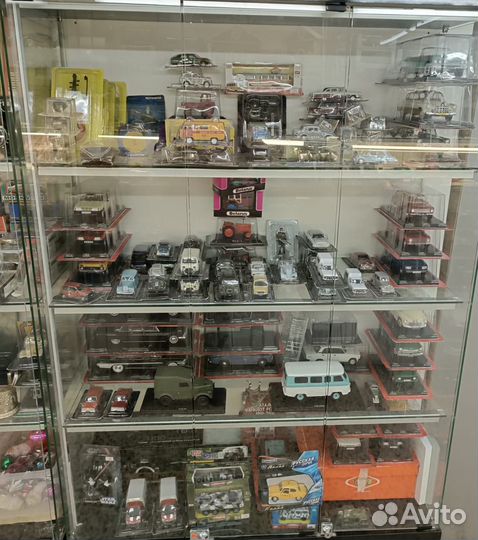 Модели машин, самолетов, танков и кораблей