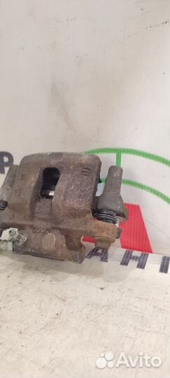 Суппорт задний правый Mitsubishi Lancer 10 CY3A