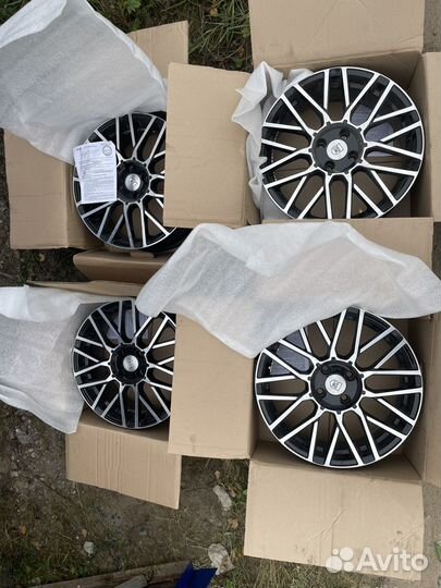 Литые диски r17 4 100