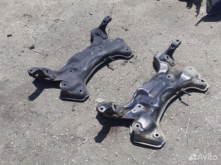 Подрамник Hyundai Solaris 1 Kia Rio 3