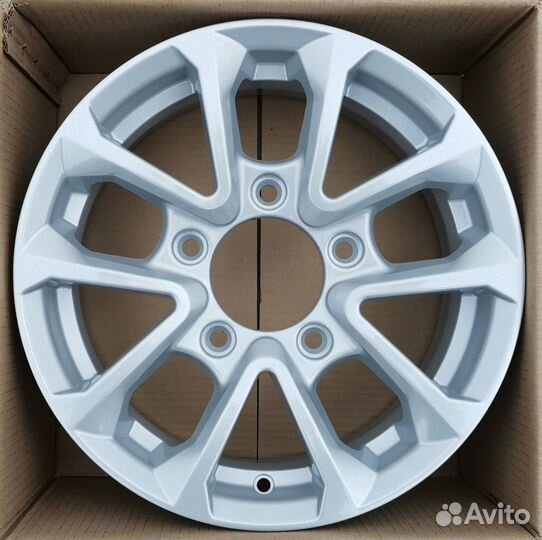 Нива, Шеви Нива R16 новые