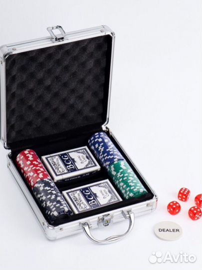 Покер в металлическом кейсе (карты 2 колоды, фишки