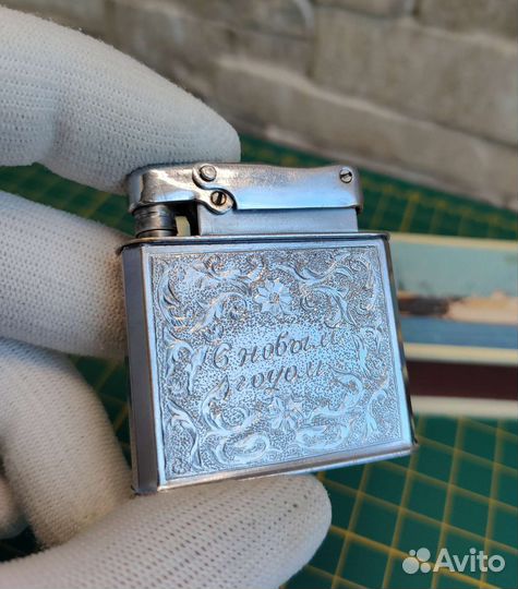 Советская зажигалка Огонёк