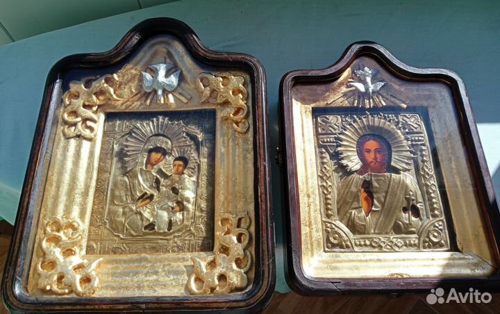 Старинные иконы, киоты, венчальная пара, оклад