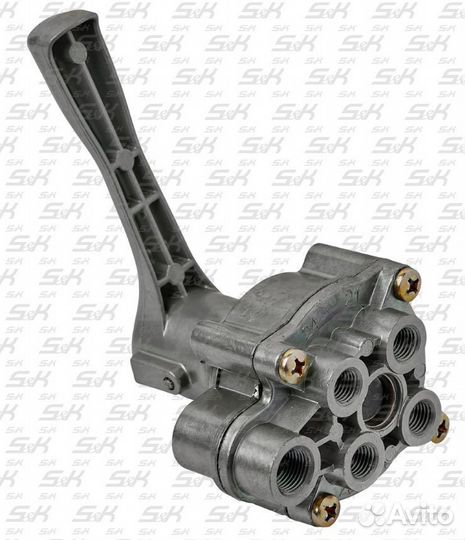 Кран ручного управления пневмоподвеской