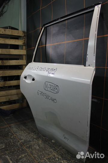 Дверь задняя правая - Lexus LX 3