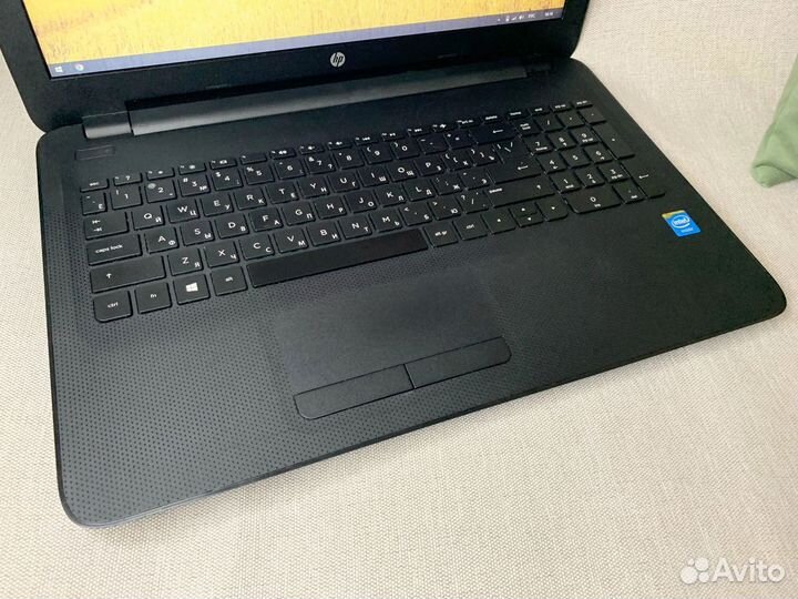 Ноутбук HP 15.6 8GB озу