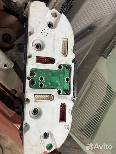 Щиток приборов волга