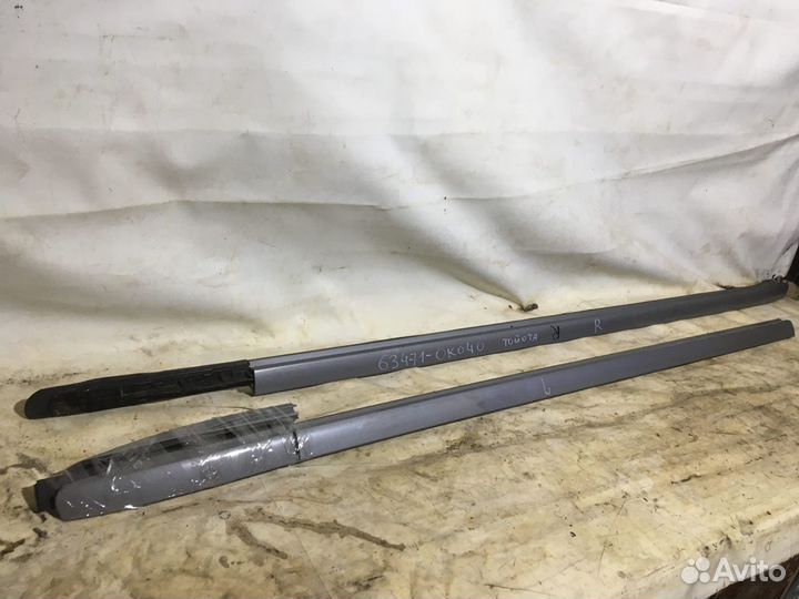 Рейлинг (планка на крышу) Toyota Fortuner 2