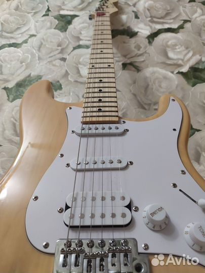 Электрогитара