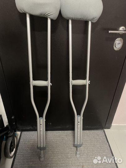 Костыли подмышечные