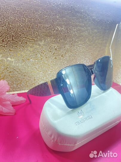 Солнцезащитные очки женские новые